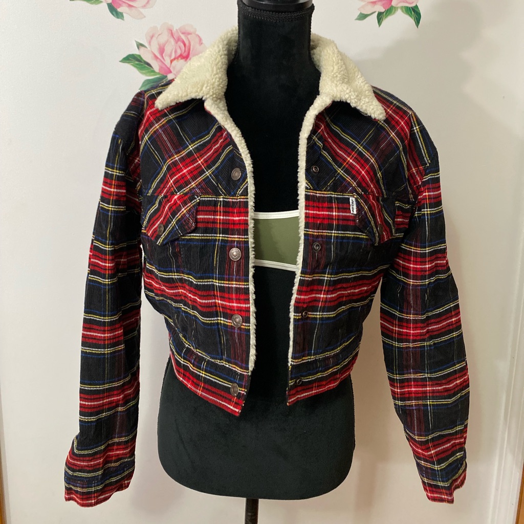 Levi Cropped Jacket